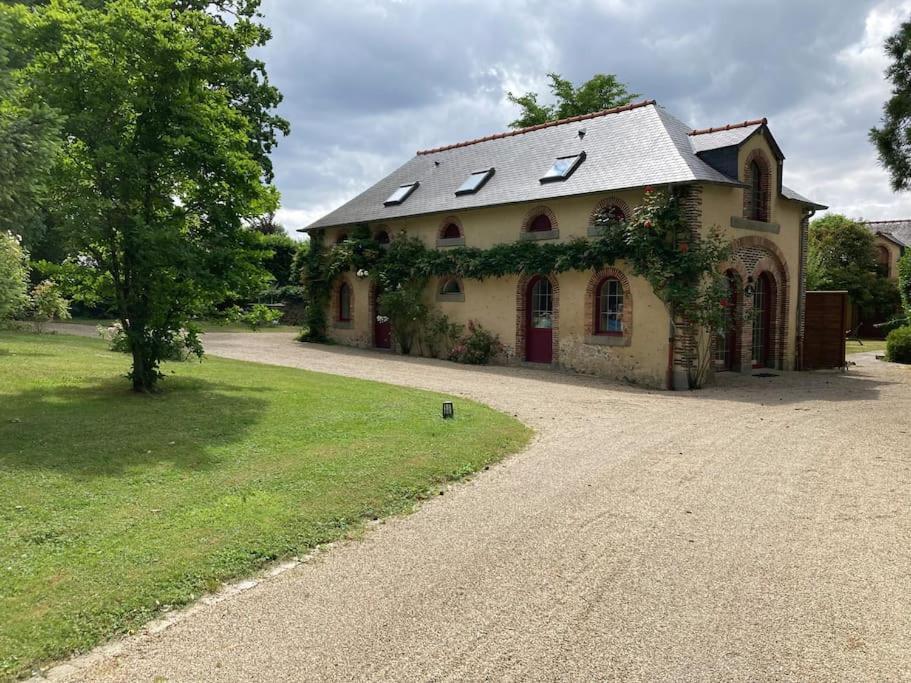 Les Bosquets Villa Saint-Ouen-Des-Toits Dış mekan fotoğraf